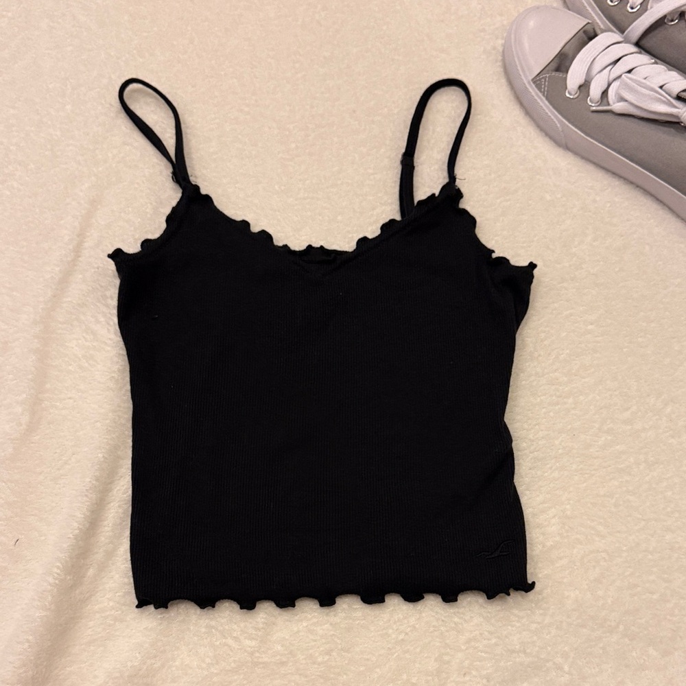 Hollister Ribbed Black Scalloped Camisole
